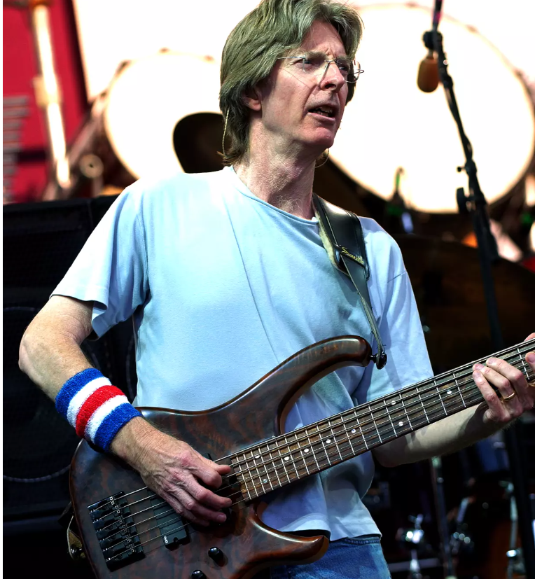 Phil Lesh of The Dead performing in 2004. 